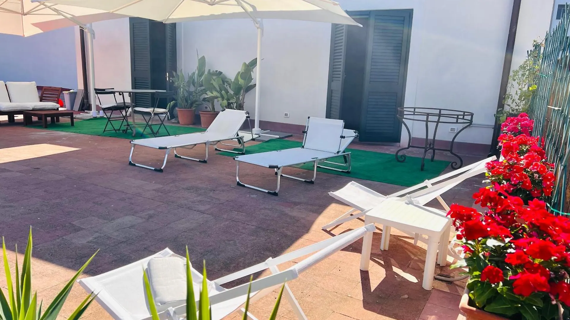 Loft Palermo Centro Con Terrazzo. Free Parking Villa