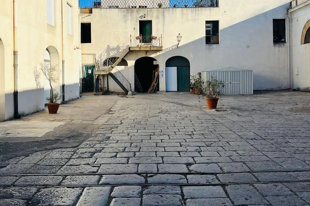 Loft Palermo Centro Con Terrazzo. Free Parking Villa Italy